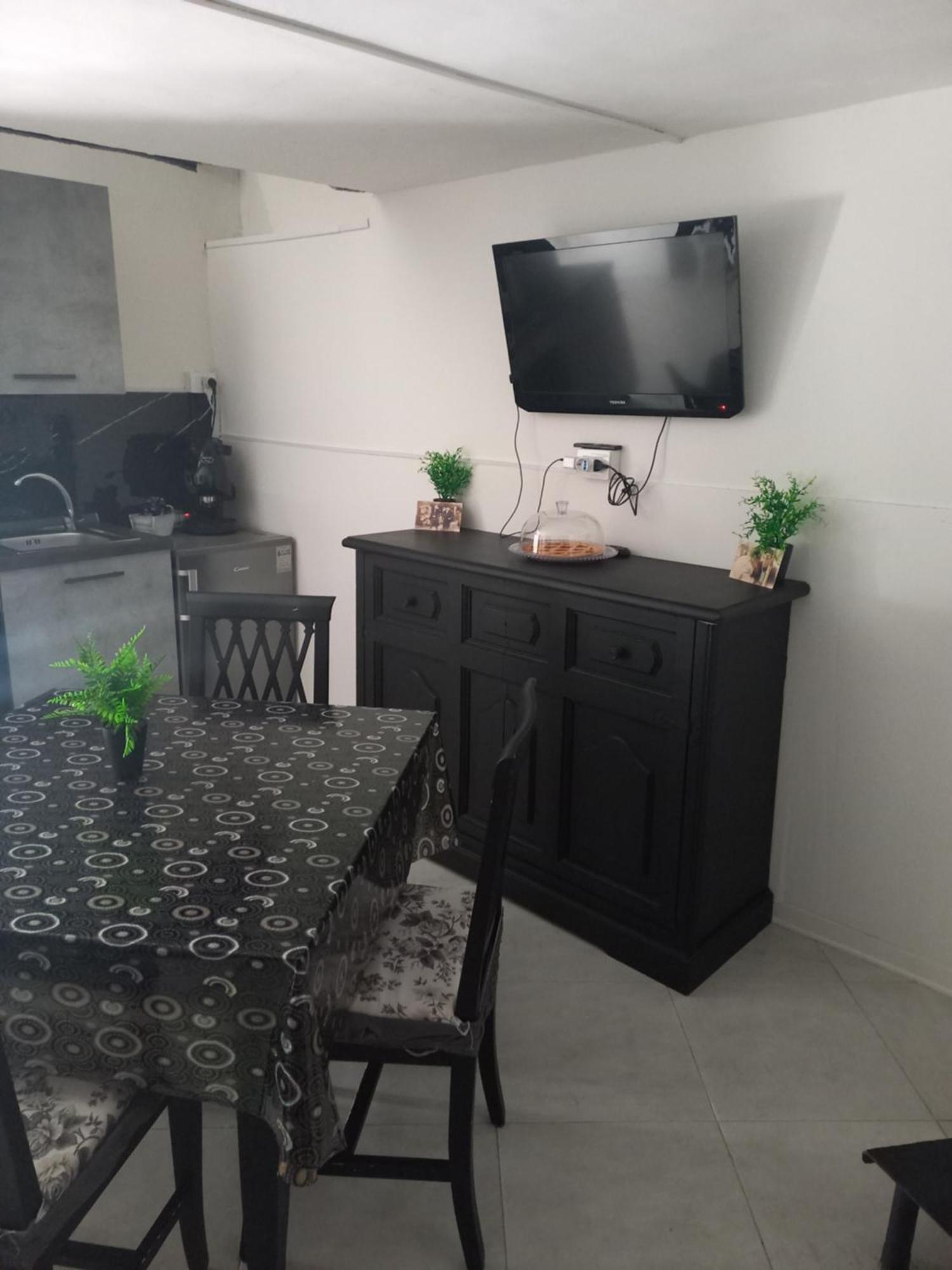 O' Vascio E Totor Apartamento Nápoles Exterior foto